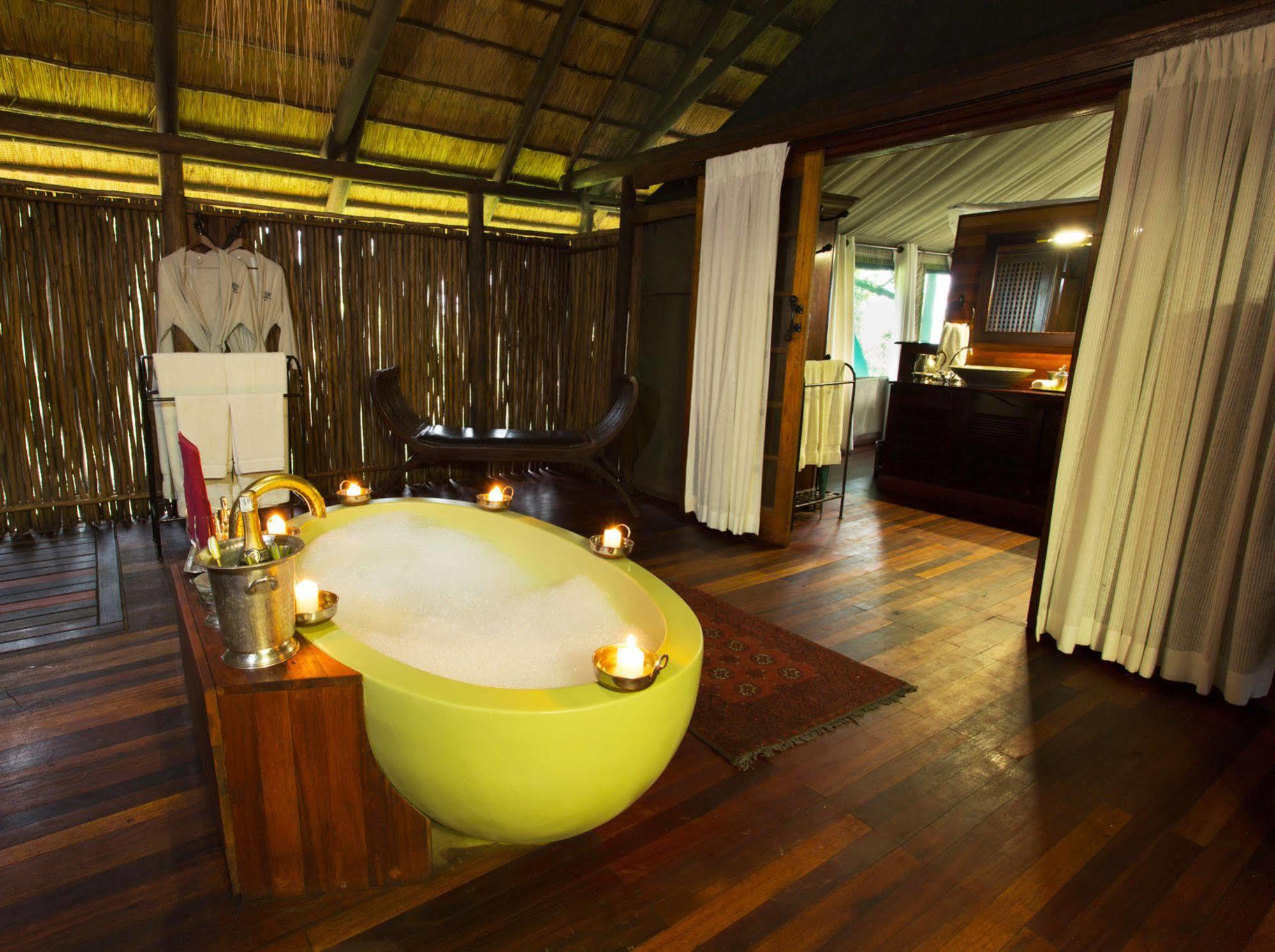 Selinda Camp Hotel Selinda Reserve Buitenkant foto