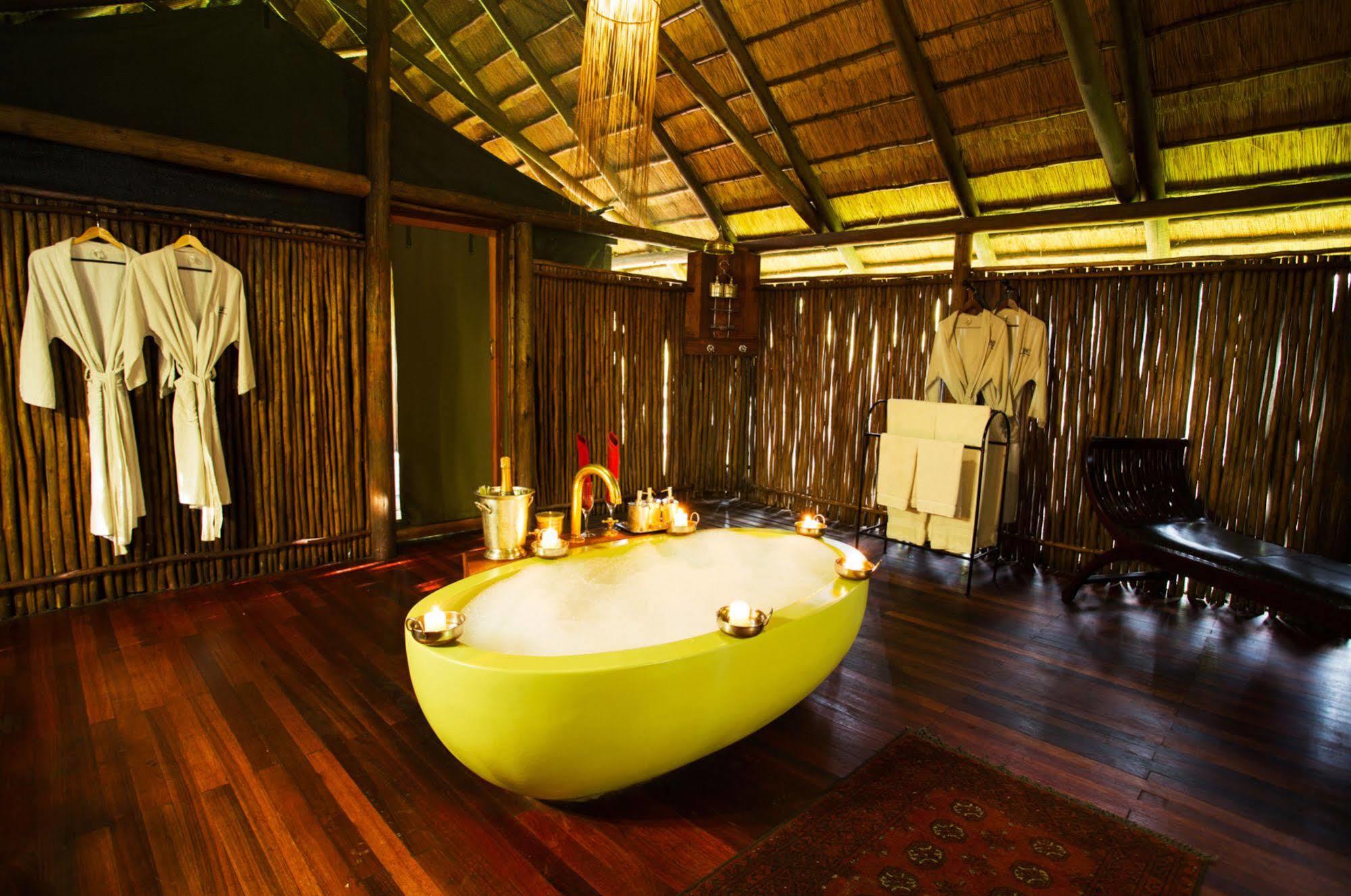 Selinda Camp Hotel Selinda Reserve Buitenkant foto